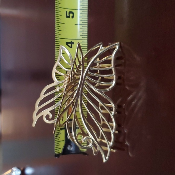 High Quality Gold Tone metal butterfly hair clip - Picture 5 of 10